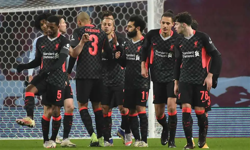 مدافع ليفربول: نستهدف الوصول إلى نهائي الكأس والفوز باللقب