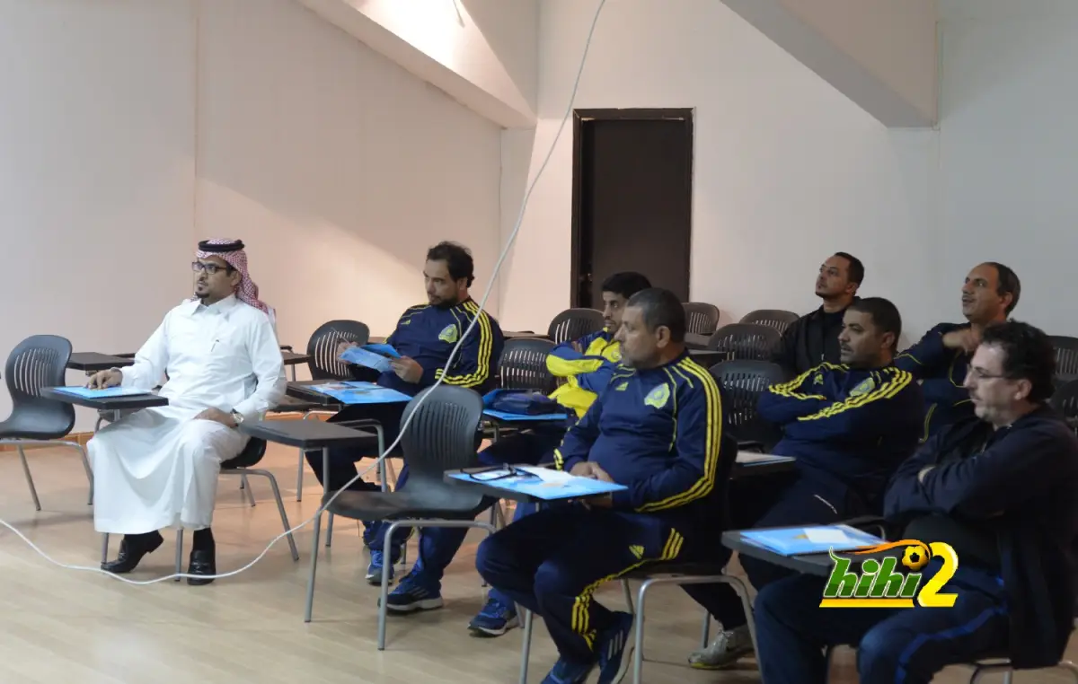 محاضرة في اصابات الملاعب بالنصر