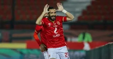 الأهلي ينهي اتفاقه لتمديد عقد علي معلول حتى 2024