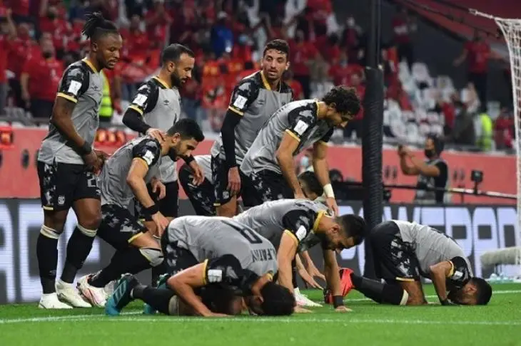 مدرب سيمبا: الأهلي أفضل فريق في إفريقيا.. والمريخ سيلعب بطريقة دفاعية