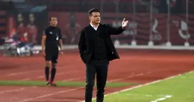 إيهاب جلال يغلق باب الرحيل أمام نجوم الإسماعيلى قبل رحلة الإنقاذ