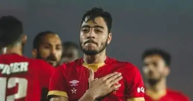 أكرم الأقرب لقيادة الجبهة اليمنى بالأهلي أمام الدحيل حال تأخر لحاق هاني