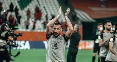 خروج علي معلول من حسابات الأهلي أمام فيتا كلوب