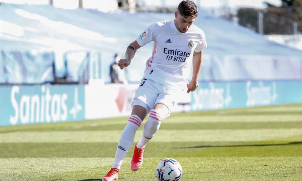 ماركا: بايرن ميونيخ يرغب في ضم فالفيردي.. وريال مدريد يرفض التخلي عن لاعبه