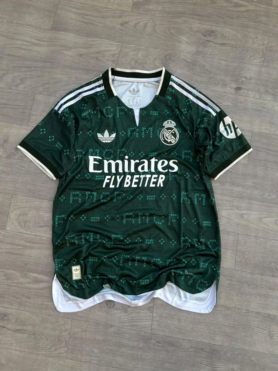 قميص ريال مدريد الاحتياطي 2026/27 AT-245