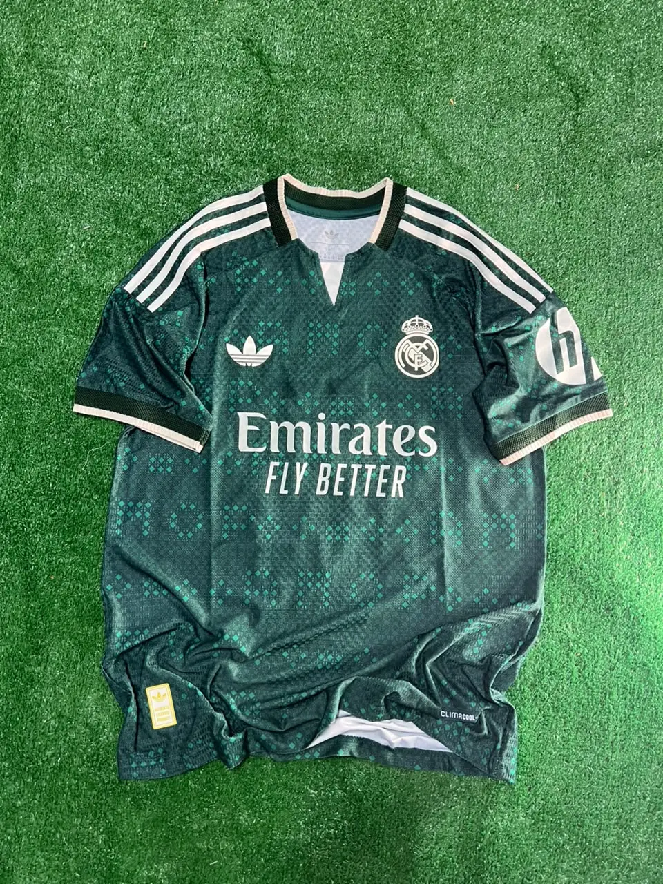 قميص ريال مدريد الاحتياطي 2026/27 PE-40